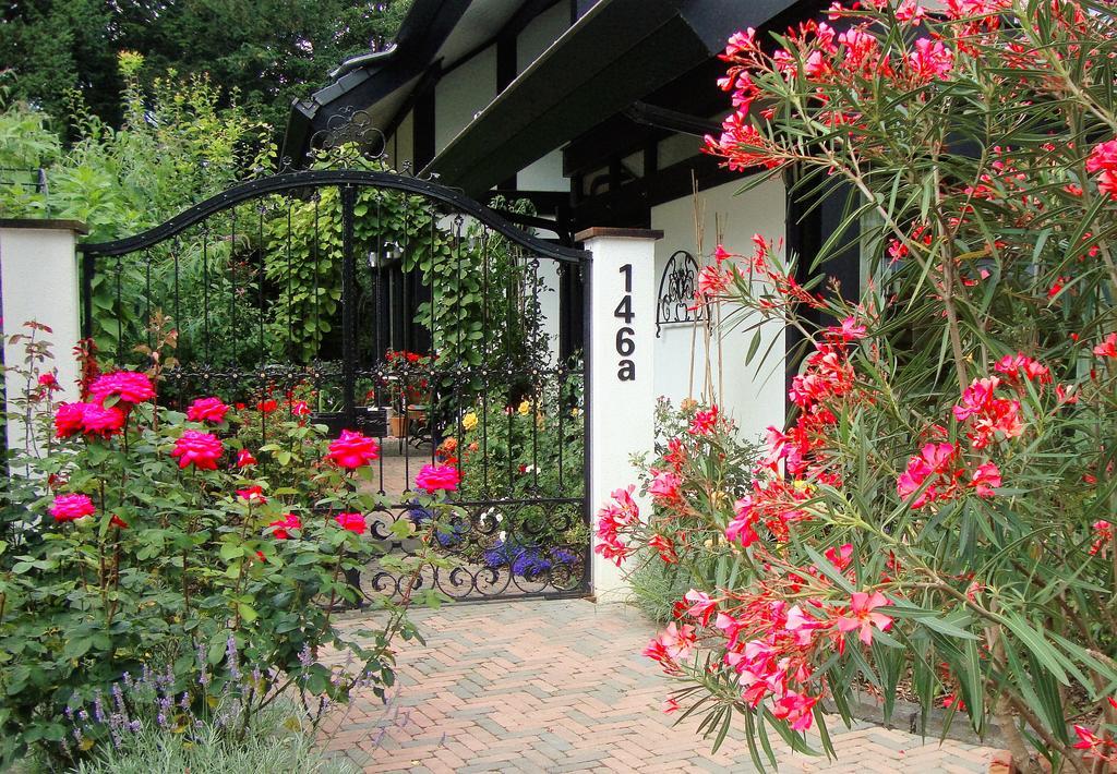 Vivere Ad Parcum - Bed And Breakfast Krefeld Exteriör bild